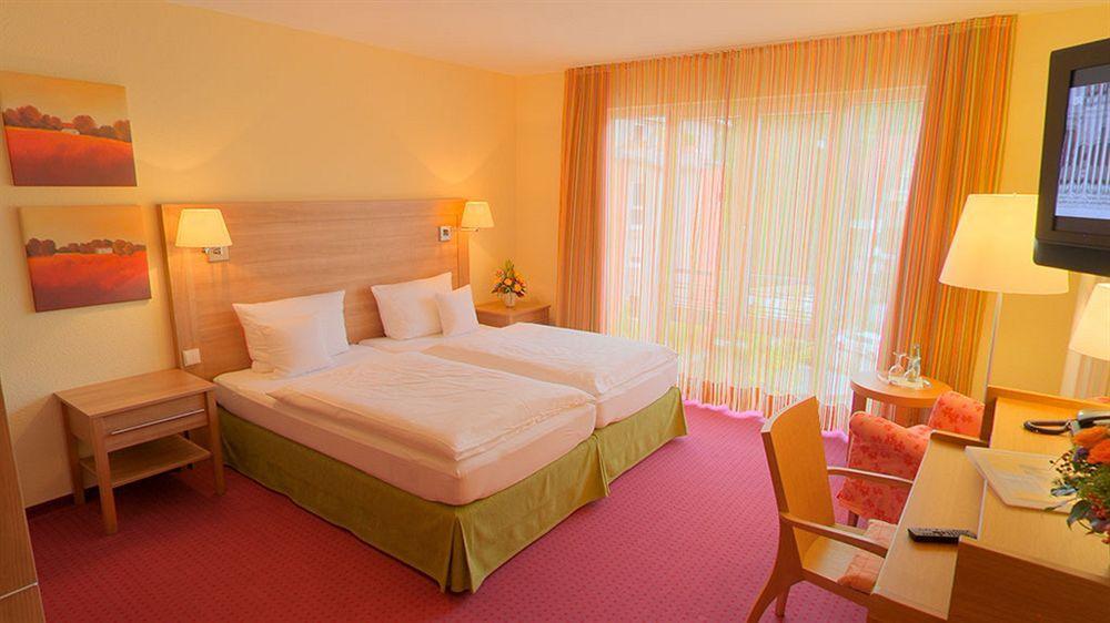 באד הרנאלב Hotel Harzer Am Kurpark מראה חיצוני תמונה