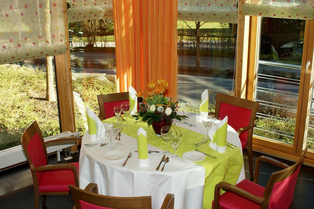 באד הרנאלב Hotel Harzer Am Kurpark מראה חיצוני תמונה